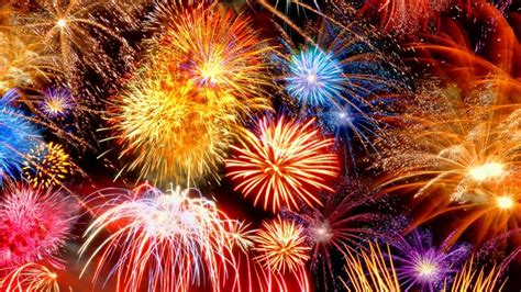 Silvesterfeuerwerk ist natürich auch dasselbe wie feuerwerk 1 august, ihr shop für professionelles feuerwerk. Silvester Wochenende „Deluxe" - Hotel Friedenseiche ...