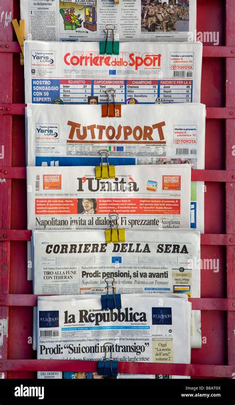 Display Of All The Major Italian Newspapers Italy Stock Photo Alamy