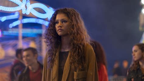 Euphoria Season 2 To Resume Production In 2021 Special Episodes Releasing
