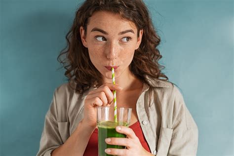 Ways Drinking Smoothies Can Help You Lose Weight Say Dietitians Necolebitchie