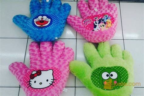 Stiker full body hello kitty tangan. Bantal Karakter / tokoh serial film kartun grade super ORI ...