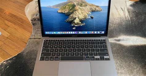 The macbook is a brand of macintosh laptop computers designed and marketed by apple inc. MacBook Air 2020: Precio, especificaciones. Mismo diseño ...