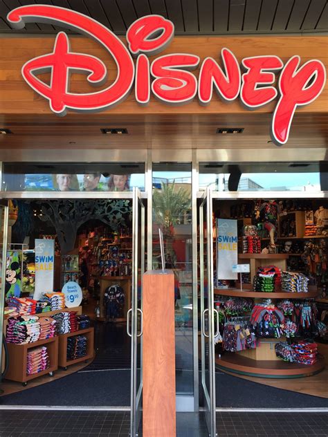 Disney Store Celebrates Grand Opening of New Location in ...