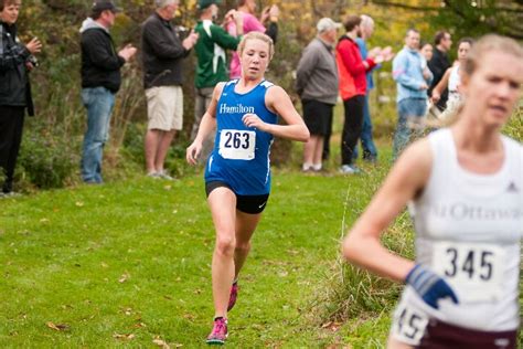 Womens Cross Country Runner Qualifies For Ncaas News Hamilton College