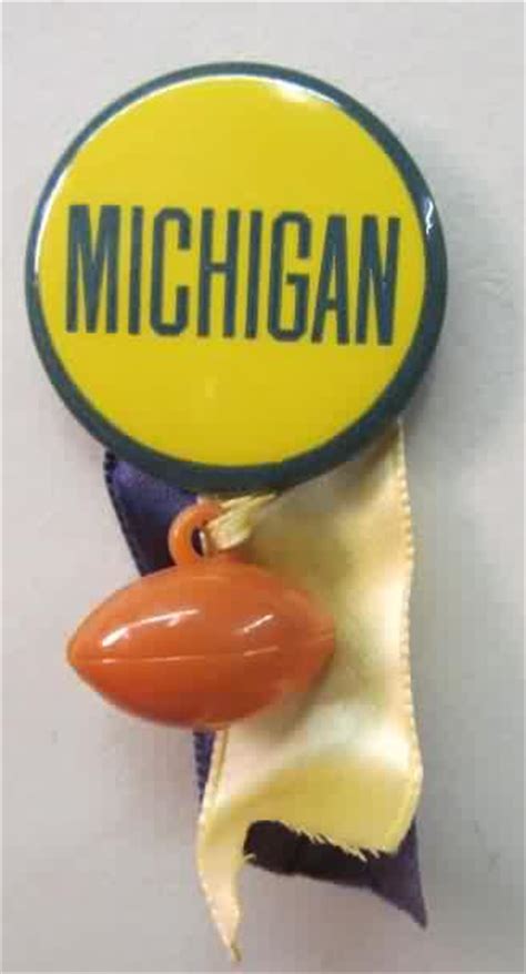 College Football Pinback Buttons For Sale From Gasoline Alley Antiques
