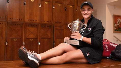 Ash Barty Brisbane Heat Coach Recalls First Time French Open Champ Played Cricket The Courier