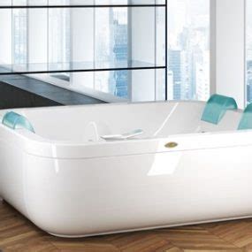 Have a modern home decor and bathroom now. Two Person Whirlpool Tub from Jacuzzi: Aquasoul Double ...
