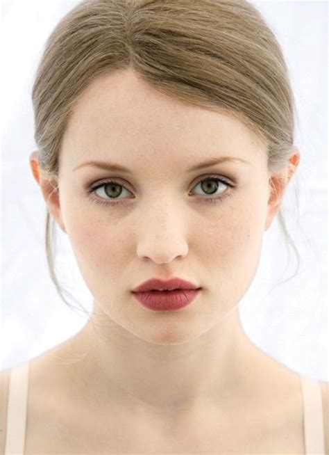 Pin By Jessa On Popular Emily Browning Beauty Face