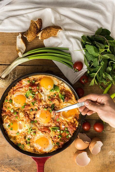Fill each baking cup 2/3 full with the cream mixture and bake in the preheated oven for 17 minutes. Turkish-style egg dish menemen is an amazingly tasty ...