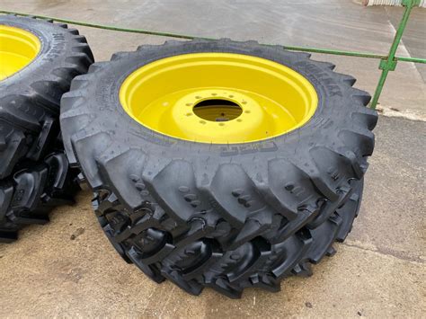 Full Set Of John Deere Rowcrop Wheels And Tyres Gm Stephenson Ltd