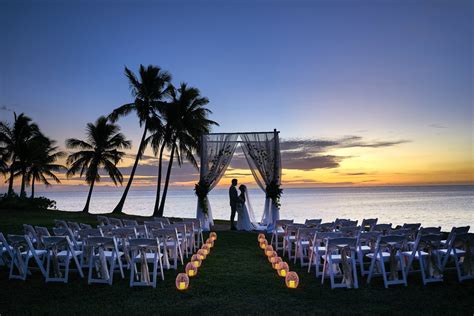 Dream weddings come true at marriott hotels in thailand, the best wedding venues with many choices from city hotels to beach resorts. Fiji Marriott Resort Momi Bay - Fiji Wedding & Honeymoons ...