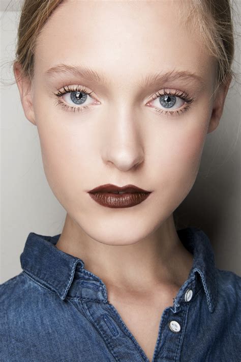 How To Wear Brown Lipstick Without Looking Like A 90s Throwback