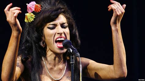 Bbc News In Pictures Amy Winehouse