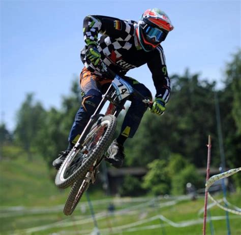 What is a good beginner mountain bike? Lift und neue Strecken ziehen Mountainbiker nach Willingen ...