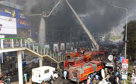 Lahore October 18 Fire Fighters Struggling To Extinguish Fire Erupts