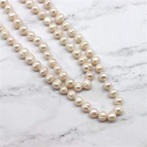 The Unique Pearl Necklace Best Of Everything Online Shopping