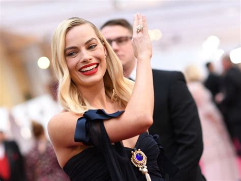 Margot Robbie Is A Love Island Super Fan And Has Revealed Her Favourite