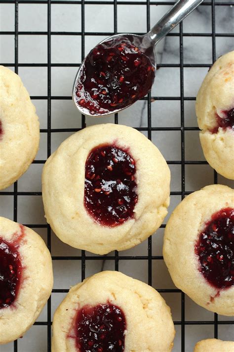 Most popular fillings are peach, apricot, raspberry and date. 5-Ingredient Raspberry Cheesecake Thumbprint Cookies ...