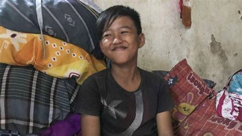 Aria Naizar Bocah 12 Tahun Asal Tasik Yang Jadi Tulang Punggung
