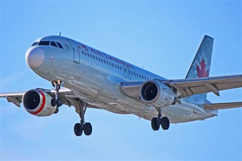 C Fgyl Air Canada Airbus A320 200 Nearing 30 Years In The Sky