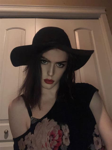Am I A Cute Enough Witch Shemales