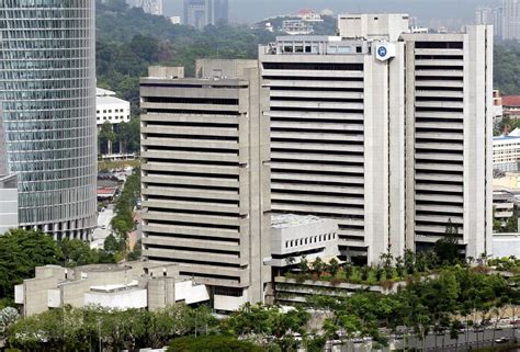 34th floor, ubn tower 10 jalan p ramlee 50250 kuala lumpur. Bank Negara maintains OPR at 3.25pct | New Straits Times ...