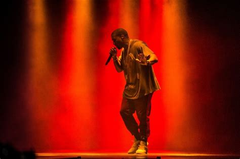 kanye-west-not-asked-to-perform-at-traditionally-american
