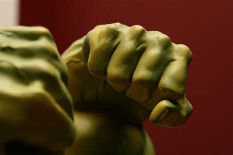 Northlake Librarys Getting A Giant Hulk Statue With Or Without