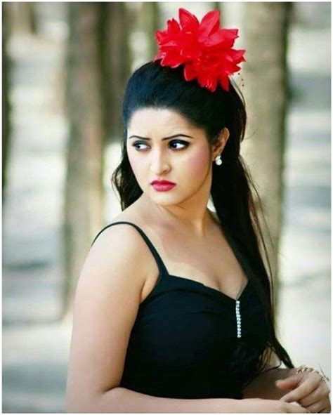 Bangladeshi Hot Actress Pori Moni Sexy Picture Collections ~ Actimg Actor And Actress Images