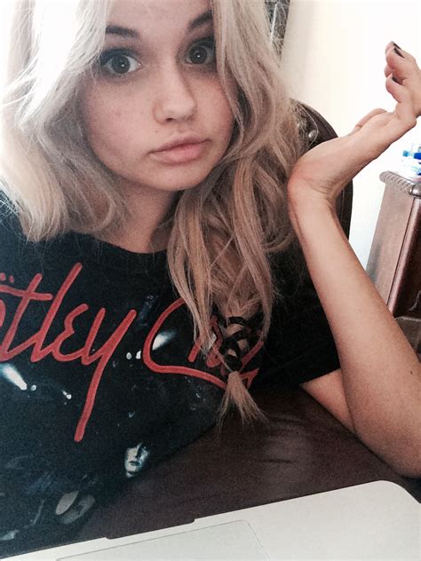 Debby Ryan Sometimes Ill Post A Half Selfie And People Get