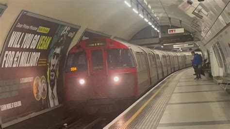 London Underground Bakerloo Line 1972 Tube Stock Ride From Embankment