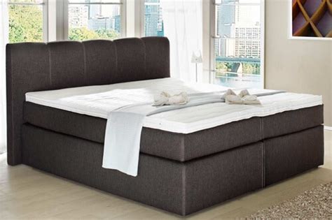 Auch in dieser maße gibt es einzelmatratzen oder die möglichkeit der kombination von zwei matratzen in 80x200 für eine große liegefläche. 160 cm breite Betten versandkostenfrei bestellen | DELIFE ...