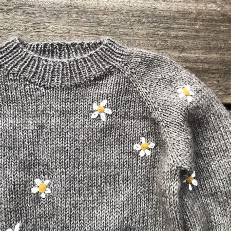 Knitting for Olive Daisy sweater - Mormorfabrikken