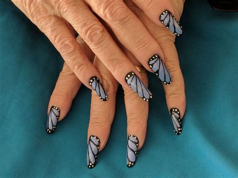 Blue Butterfly Nailart In 2020 Blue Butterfly Nail Art Nails