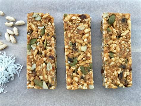 Healthy No Bake Puffed Rice And Coconut Bars Just 112 Calories
