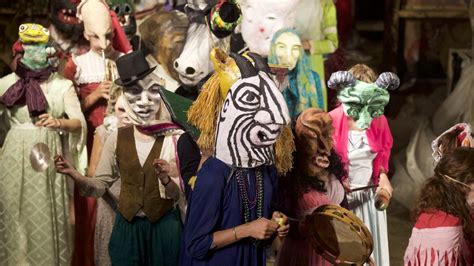 Bread And Puppet Theater Puppeteers And Sourdough Bakers Of Glover