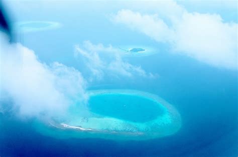 The Best Beaches And Atolls In The Maldives