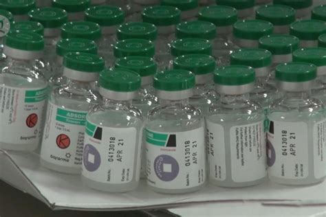 Pemerintah Akan Datangkan Vaksin Covid Novavax Dan Astrazeneca