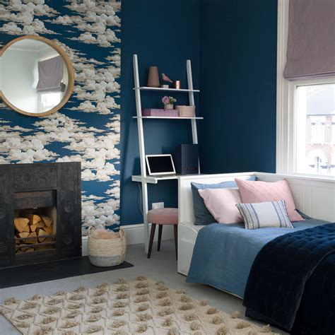 The idea may vary greatly and is not confined to your just. Bedroom feature wall ideas - accent wall ideas that will work for every decor style, using ...