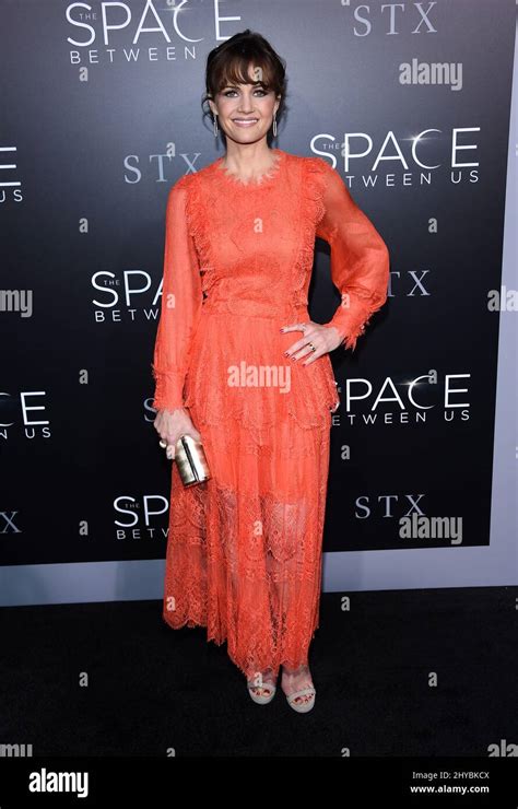 Carla Gugino Attending The Premiere Of The Space Between Us In Los