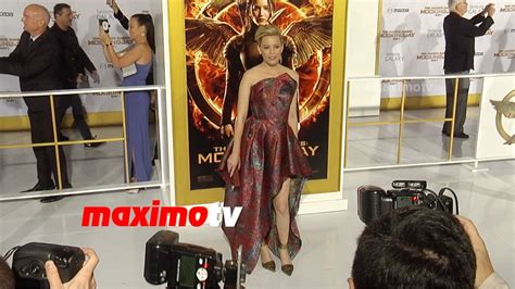 Elizabeth Banks The Hunger Games Mockingjay Part 1 Los Angeles