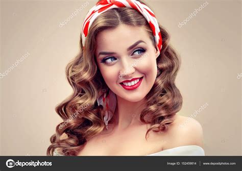 Beautiful Retro Vintage Pin Up Girl — Stock Photo © Sofia