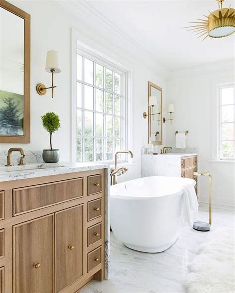 Natural Wood And White Pretty Timeless Bathroom Bathroom Design