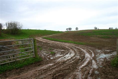 Muddy Farm Track © Stephen Pearce Geograph Britain And Ireland