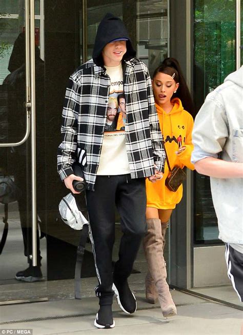 Ariana Grande And Pete Davidson Leave Their New 16m Nyc Apartment