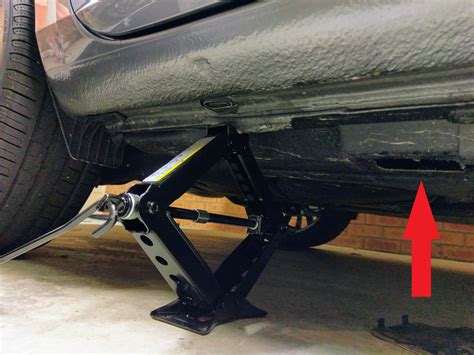 Car Jack Points Jacking Points For Floor Jack Or Lift Alfa Romeo Giulia Forum We Did Not