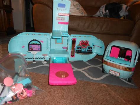 Lol Surprise 2 In 1 Glamper Playset Camper Van House Exclusive Doll Omg