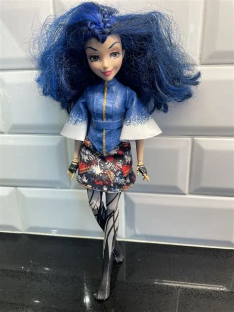 Disney Descendants Evie Isle Of The Lost Signature Doll W Full Outfit Toy Hasbro Picclick