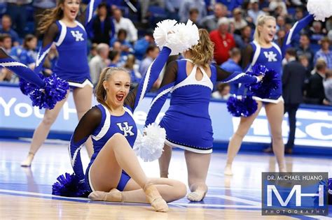 Pin By Long Hunter On Kentucky Dance Team And Cheerleaders 2 With Images Dance Teams