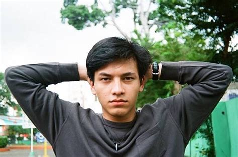 Gambar Orang Ganteng Indonesia Usahakan